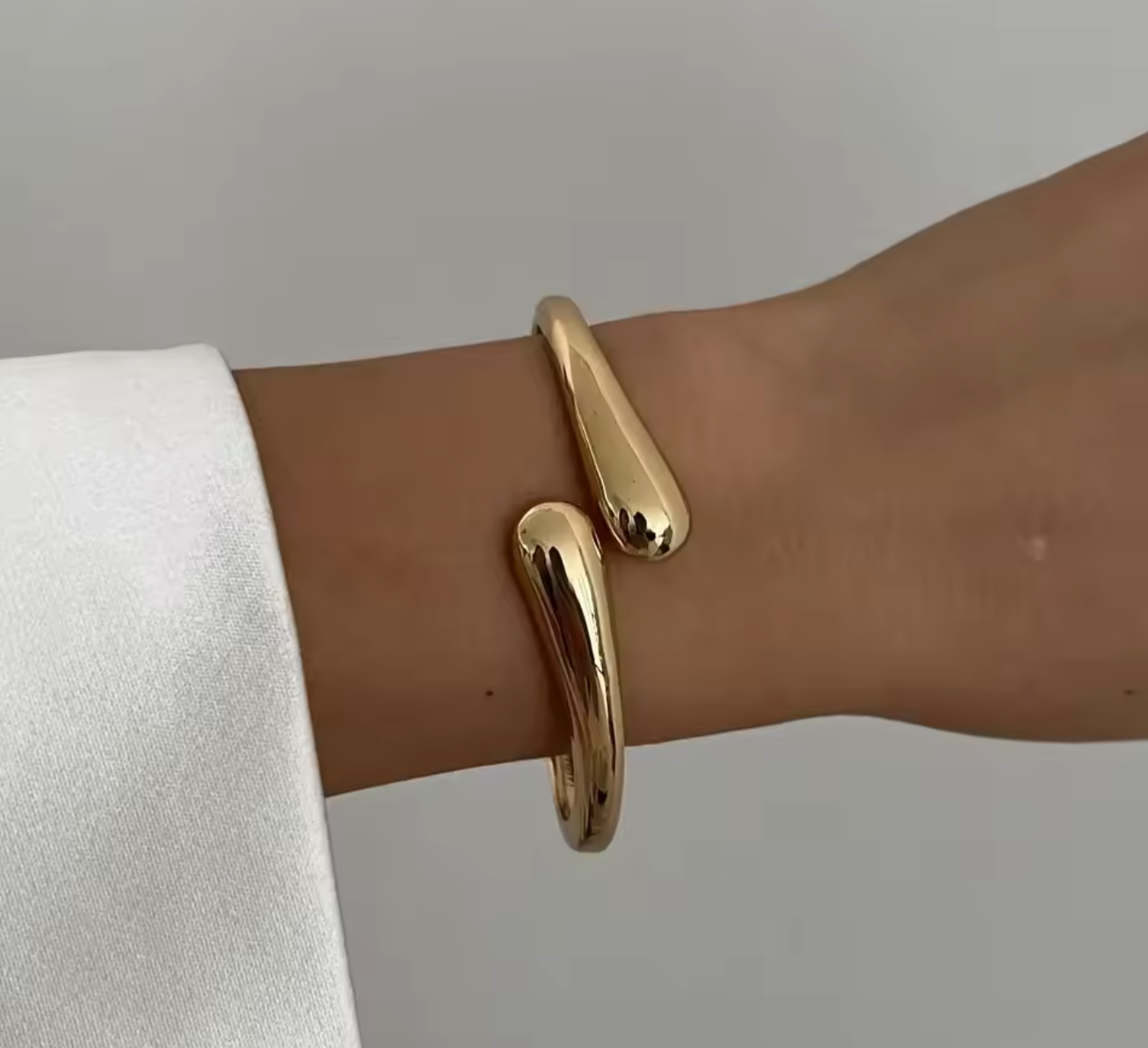 Vintage Geometric Stainless Steel Cuff Bangle