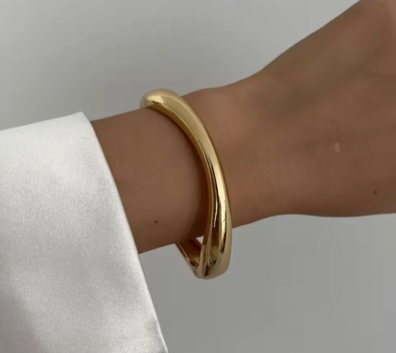 Vintage Geometric Stainless Steel Cuff Bangle