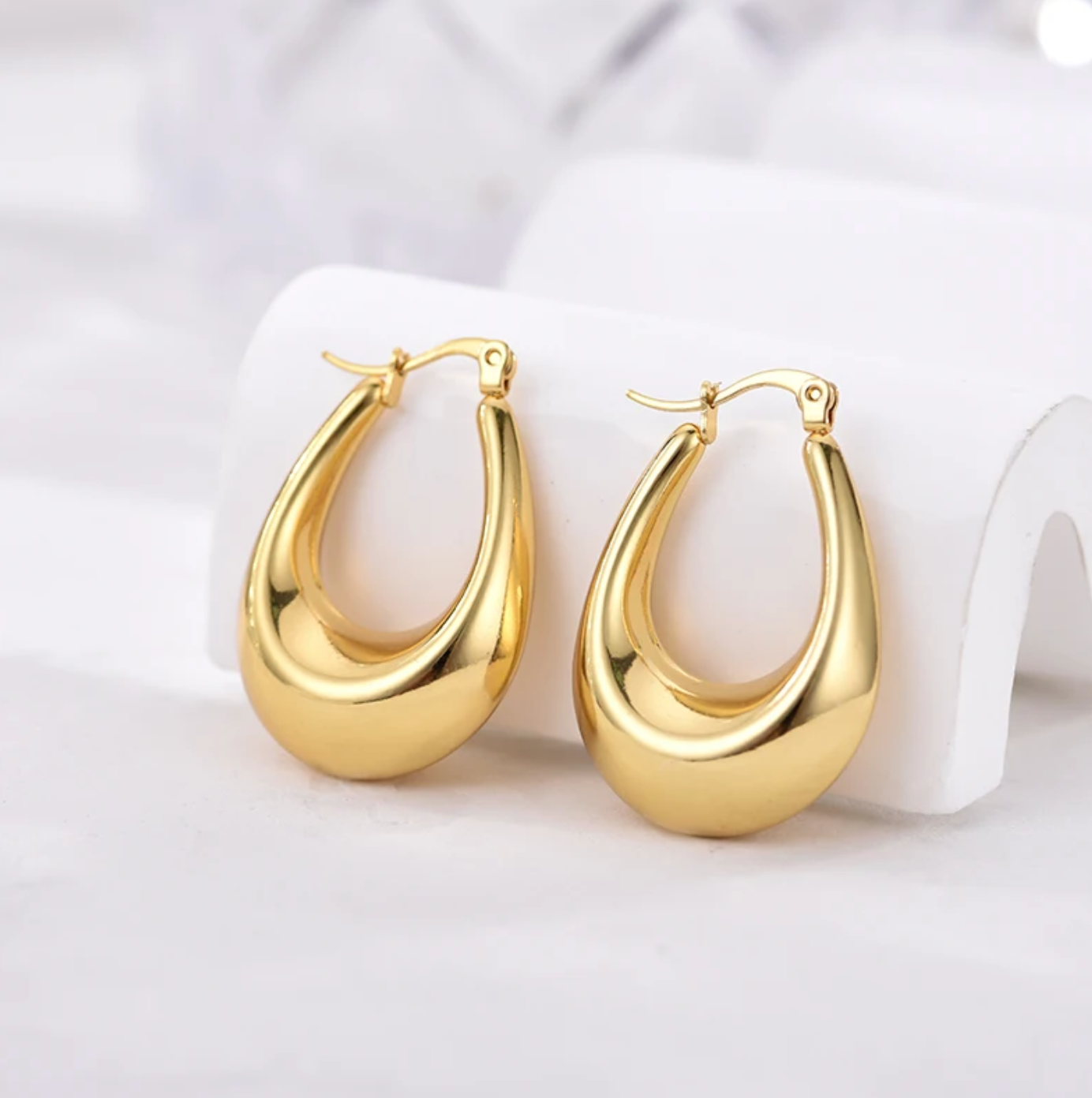 Glossy Gold U-Shape Hoop Earrings