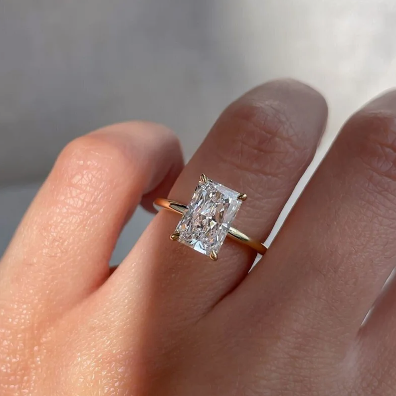 Radiant Cut Moissanite Solitaire Ring