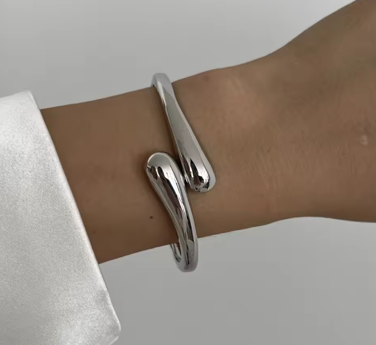 Vintage Geometric Stainless Steel Cuff Bangle